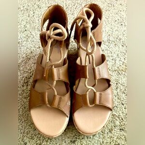 Sorel Women’s Platform Sandal